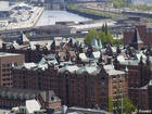 looking at Speicherstadt 5072708_G